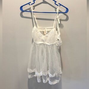 Victoria’s secret “I Do” Collection White Sheer Lace Camisole & Thong S NWT